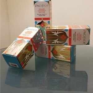Pacifica Indian Coconut Nectar micro batch perfume